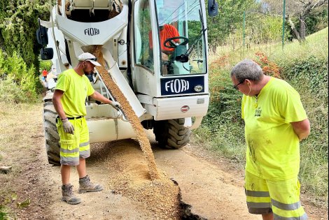 Avancement du chantier de renforcement des rseaux d'adduction d'eau potable au Clos du Portail  Barjac